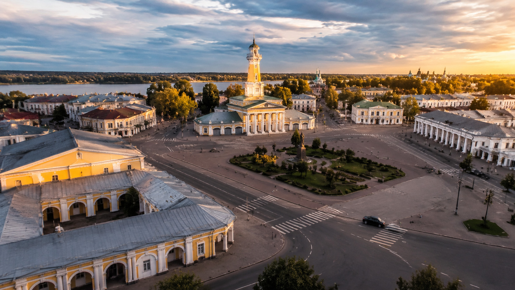 Сусанинская площадь сердце старого города