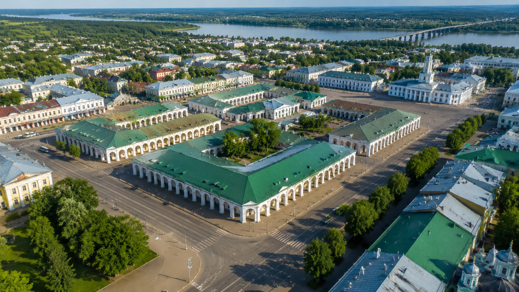 Торговые ряды Костромы архитектура, история и современная жизнь